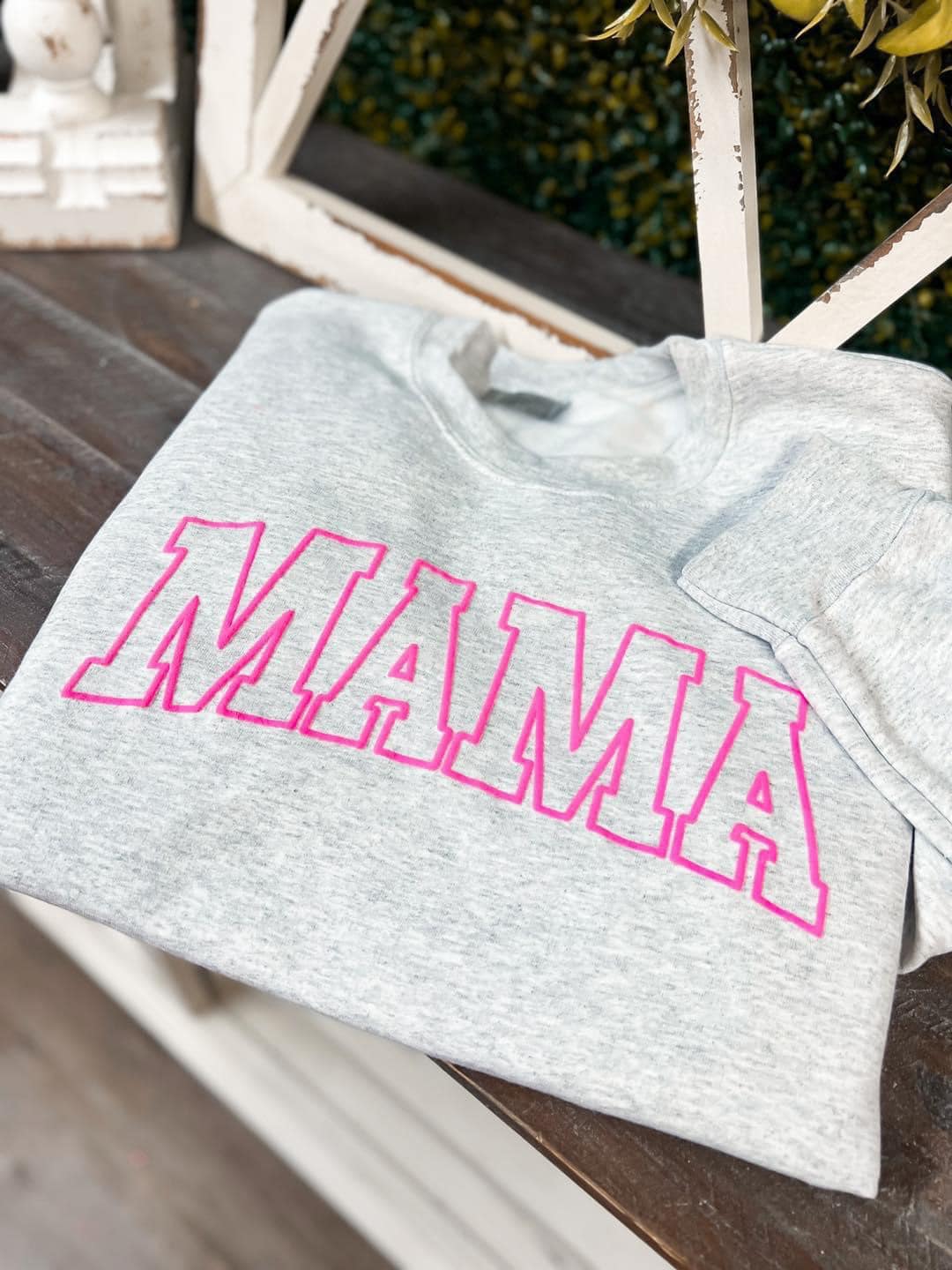 Mama Puff Sweatshirts