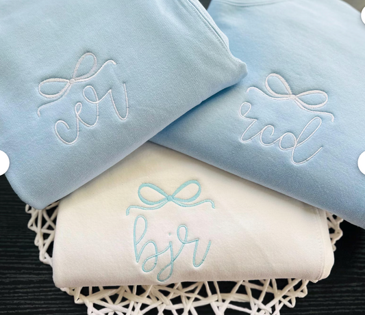 BOW SWEATSHIRT